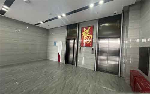 首欣大厦电梯